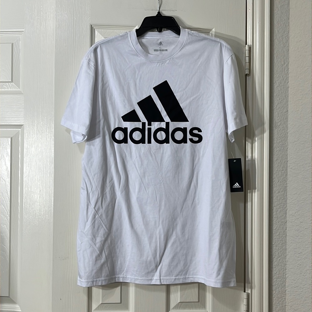 ADIDAS Men’s Tee SHIRT - Size XL